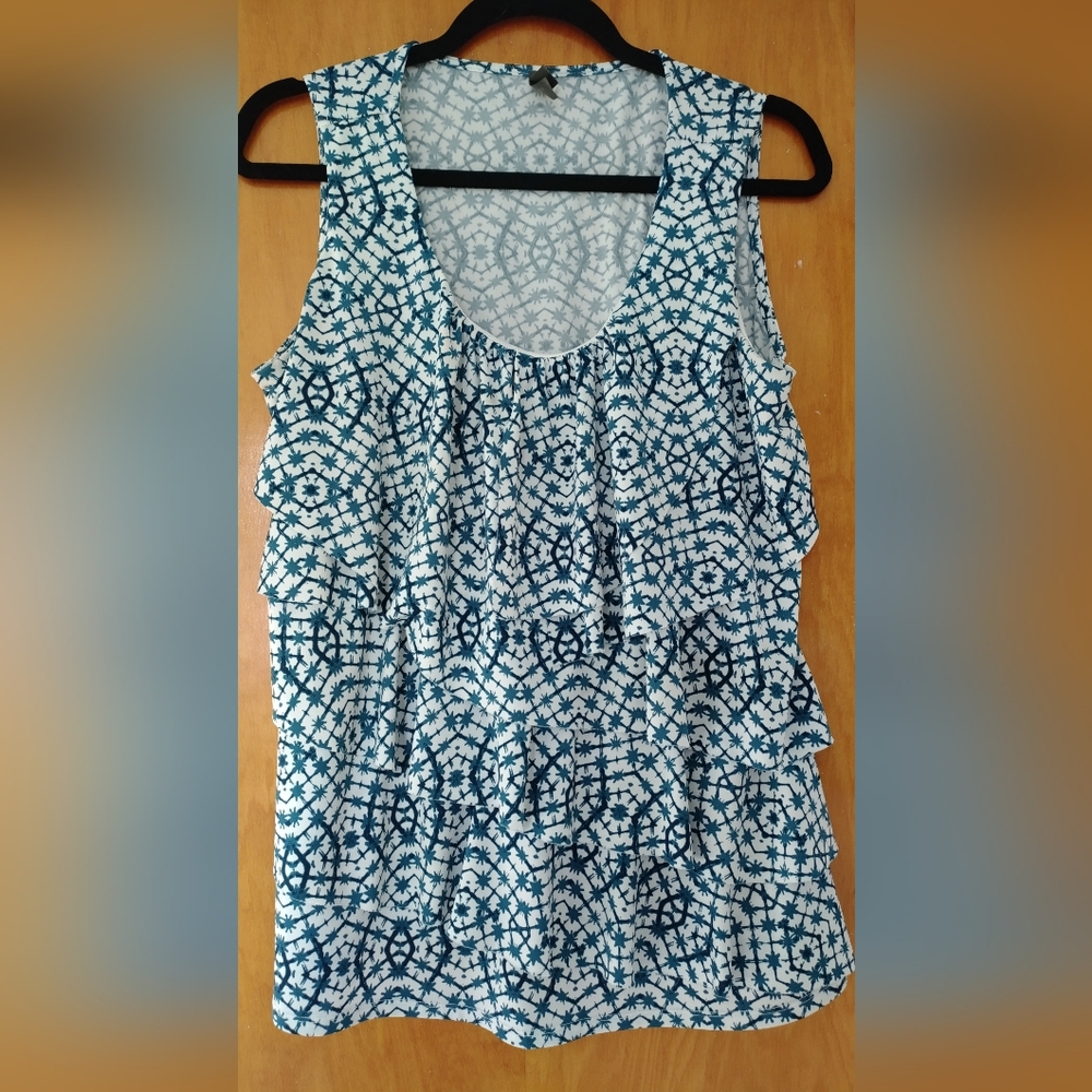 Curve Flattering Blue and White Women's Tank Top